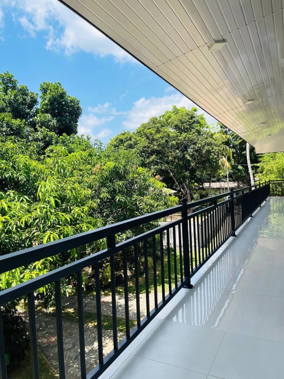 Geethani Tourist Home Polonnaruwa Exteriör bild